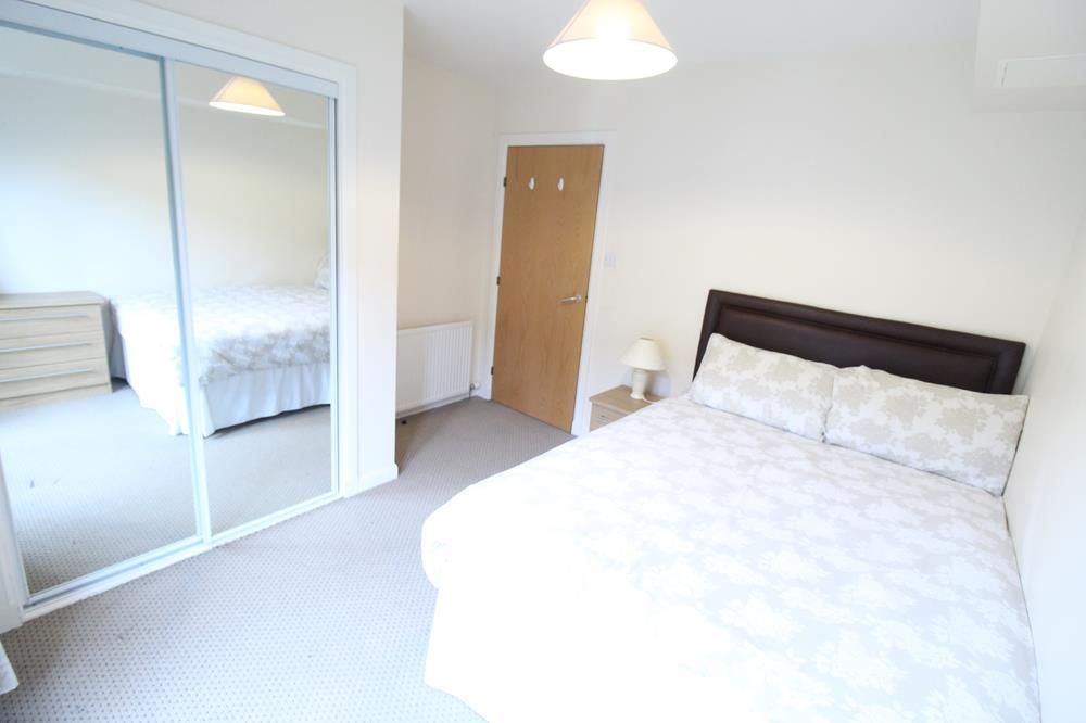 2nd Bedroom (2)