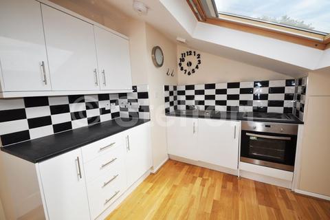 1 bedroom flat to rent, Kingsdown Road, London, N19