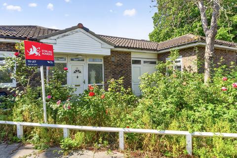 4 bedroom bungalow to rent, Mallard Close, Hackney, London, E9