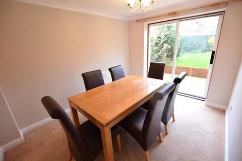undefined, Julius Hill, Warfield, Berkshire, RG42
