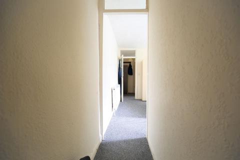 1 bedroom flat to rent, London E13