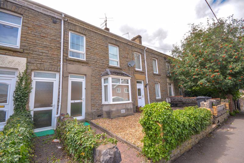 20 High Street, Skewen, Neath, SA10 6NB 3 bed terraced house £550 pcm