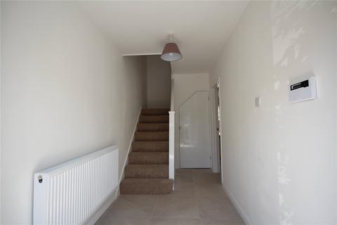 4 bedroom semi-detached house to rent, Ediva Road, Meopham, Gravesend, Kent, DA13