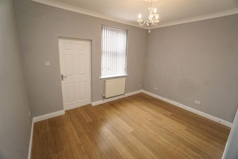 2 bedroom terraced house to rent, Catherine Street East, Horwich