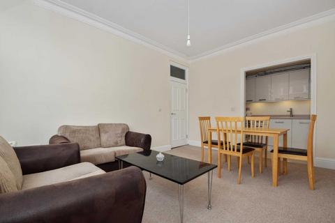 2 bedroom flat to rent, Hazlitt Road, Olympia London W14 0JY