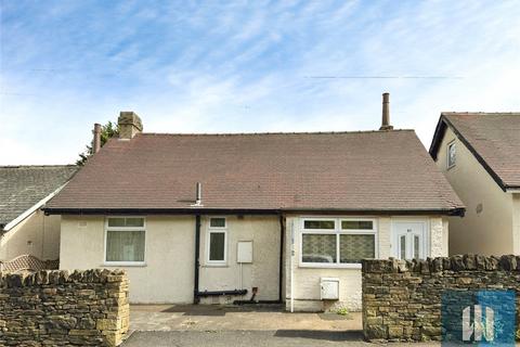 2 bedroom bungalow to rent, Yews Hill Road, Lockwood, Huddersfield, HD1