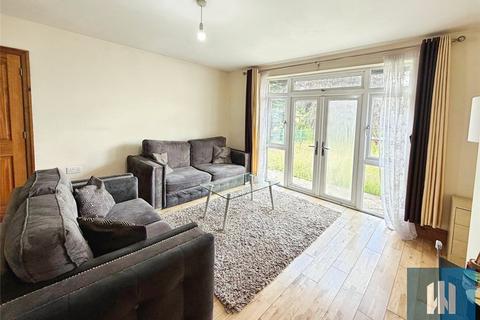 2 bedroom bungalow to rent, Yews Hill Road, Lockwood, Huddersfield, HD1