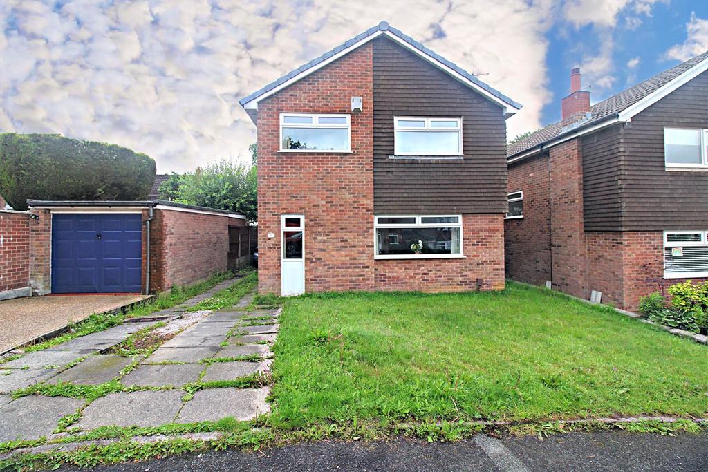 Dales Brow, Sharples, Bolton, BL1 4 bed detached house £240,000