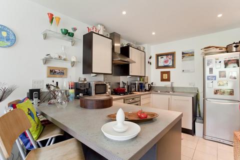 1 bedroom apartment to rent, Vizion 7, N7 - Energy Rating B