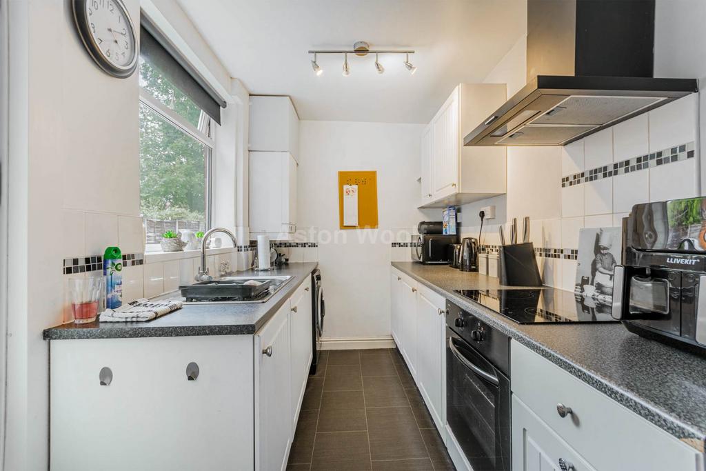 House in Nottingham - View 5