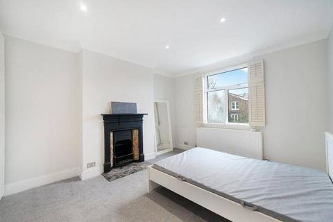 2 bedroom apartment to rent, Bramston Road, Kensal Green, London, NW10