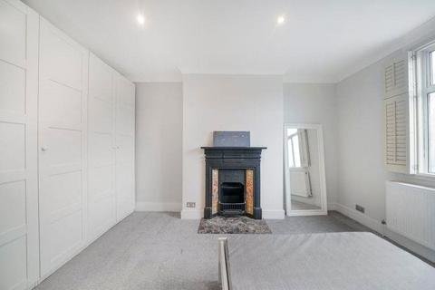 2 bedroom apartment to rent, Bramston Road, Kensal Green, London, NW10