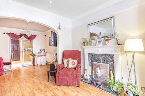 3 bedroom terraced house for sale, Eveline Road, Surrey CR4