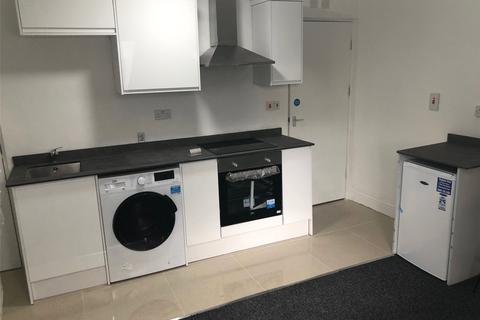 Studio to rent, Bewdley Road, Kidderminster, DY11