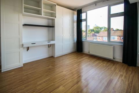 1 bedroom flat to rent, Tewkesbury Terrace N11