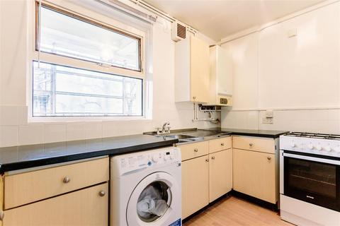 1 bedroom apartment to rent, Holly Park Estate, Finsbury Park, London