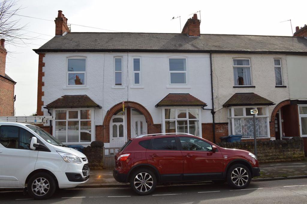 Eltham Road, West Bridgford 3 bed terraced house £875 pcm (£202 pw)