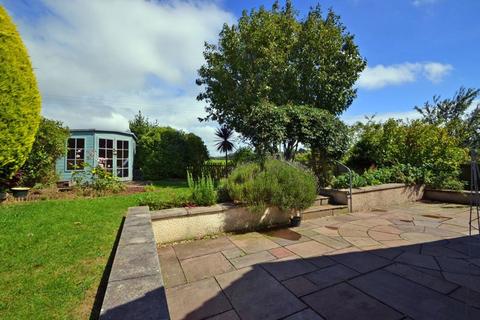 2 bedroom semi-detached bungalow to rent, South Meadows, Wrington