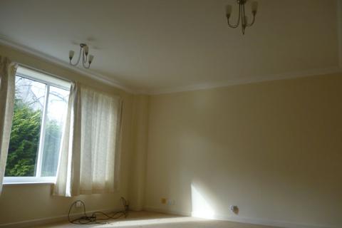 2 bedroom maisonette to rent, Doveton Road, Croydon, CR2