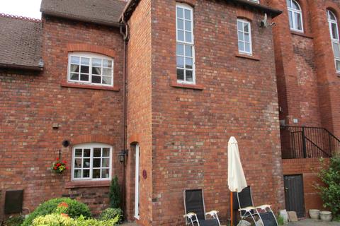 3 bedroom townhouse to rent - Newland Mews, Culcheth, Warrington, Cheshire, WA3
