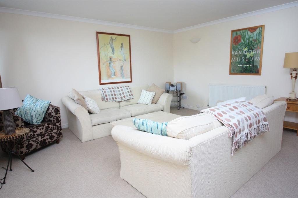 Apartment in Edinburgh - View 3