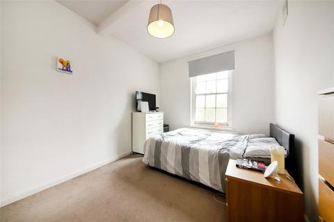 2 bedroom flat to rent, Victoria Court, Cartwright Street, London, E1