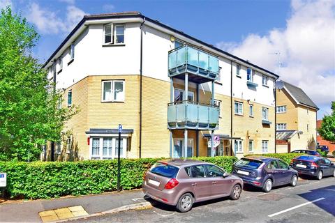 clarks recent drive flats