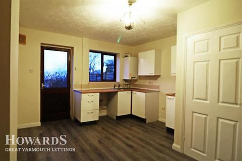 2 bedroom terraced house to rent, St Andrews Road, Great Yarmouth