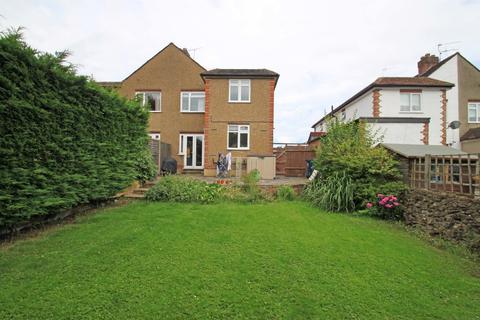 3 bedroom semi-detached house to rent - Oak Tree Drive, Totteridge, N20 - RENT INCLUDES GARDENER AND WINDOW CLEANER