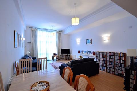 2 bedroom ground floor flat for sale - Britannic Park, Yew Tree Road, Moseley, Birmingham, B13