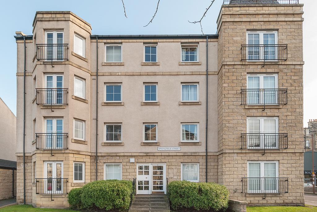 Springfield Street Edinburgh EH6 5DU... 2 bed flat £925 pcm (£213 pw)