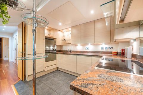 2 bedroom flat for sale, Cinnabar Wharf East, 28 Wapping High Street, London