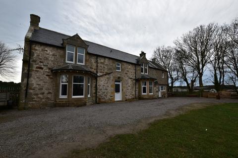 4 bedroom farm house to rent, Hatton Farmhouse, Kinloss