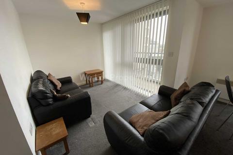 2 bedroom apartment to rent, Elmira Way, Salford M5