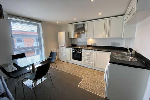 2 bedroom apartment to rent, Elmira Way, Salford M5