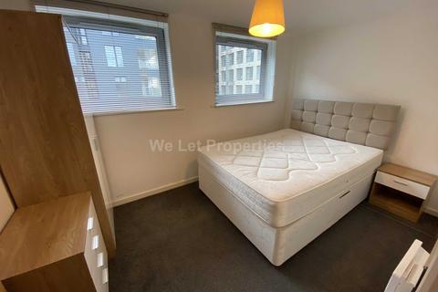 2 bedroom apartment to rent, Elmira Way, Salford M5