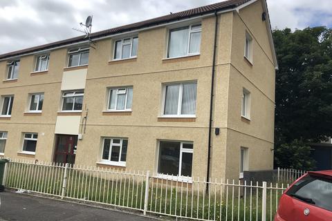 2 bedroom flat to rent - Glanfelin Flats, Cardiff Road, Pontypridd, CF37