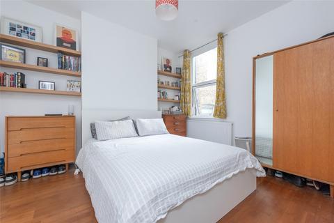 2 bedroom apartment to rent, Manor Park Road, London, NW10