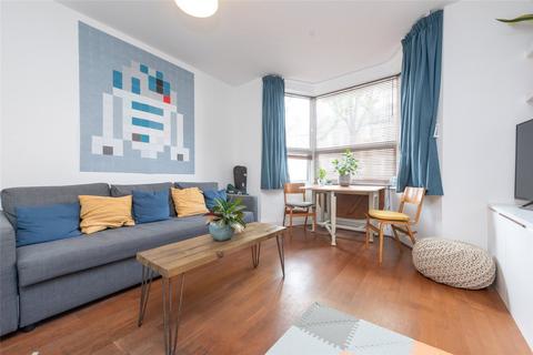 2 bedroom apartment to rent, Manor Park Road, London, NW10