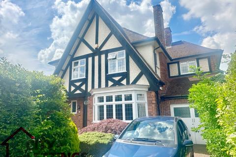 4 bedroom detached house to rent, Windermere Road, Beeston, Nottingham