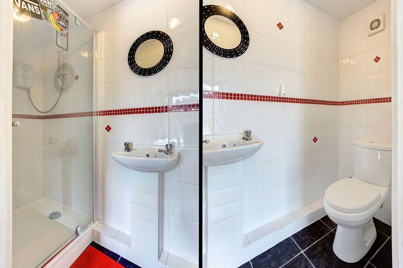 En suite shower room