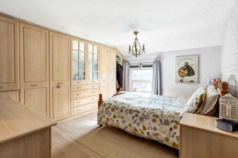 3 bedroom end of terrace house for sale, Moor Street, Congleton