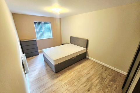 1 bedroom apartment to rent, Victoria Crescent, Eccles, Manchester, M30