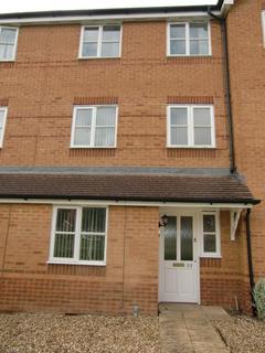 8 bedroom house share to rent - Aspen Grove