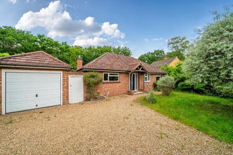 3 bedroom bungalow to rent, Virginia Water