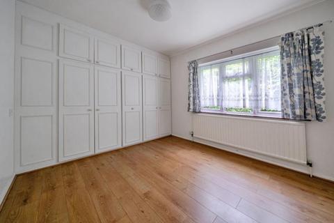 3 bedroom bungalow to rent, Virginia Water
