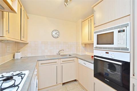 2 bedroom flat to rent, Perry Court, 1 Maritime Quay, London, E14