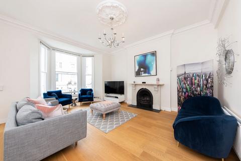 3 bedroom apartment to rent, Lexham Gardens, W8