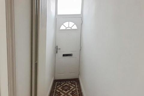 4 bedroom terraced house to rent, Leicester, LE3, West End, Sykefield Road