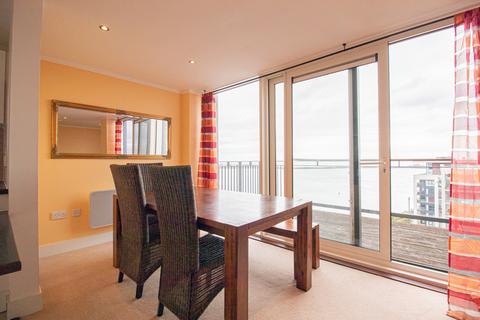 2 bedroom apartment to rent, Lady Isle House, Prospect Place, Cardiff